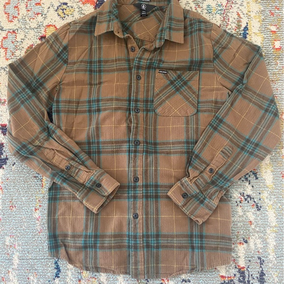 Volcom Modern Fit Button Down Shirt - Picture 1 of 6